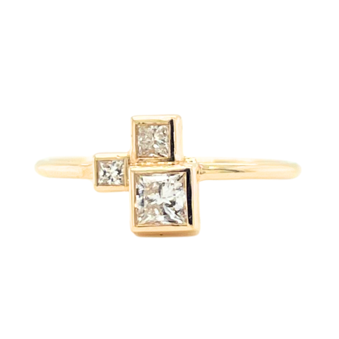Villa Ring — Commitment, Curated