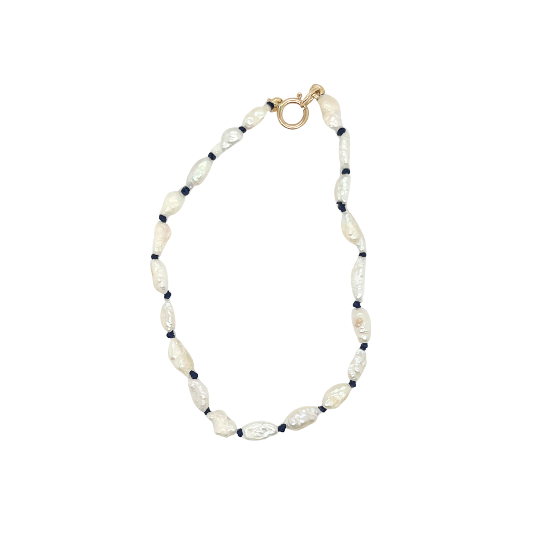 Heshi Pearl Bracelet with Navy Knotting