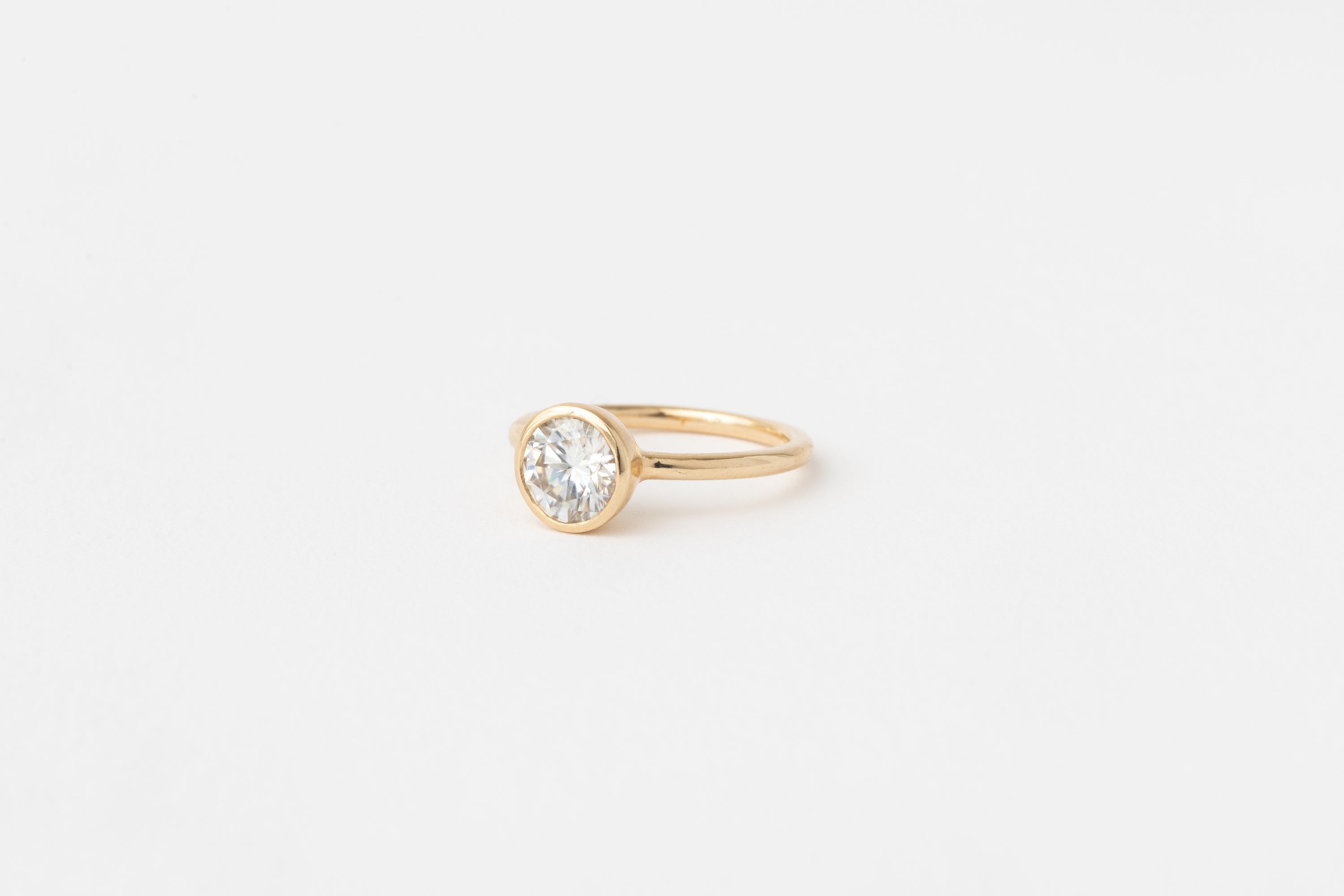Commitment Collection: Primrose Solitaire