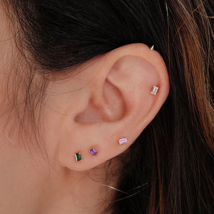 Mini Baguette Emerald Threaded Flat Back Earring