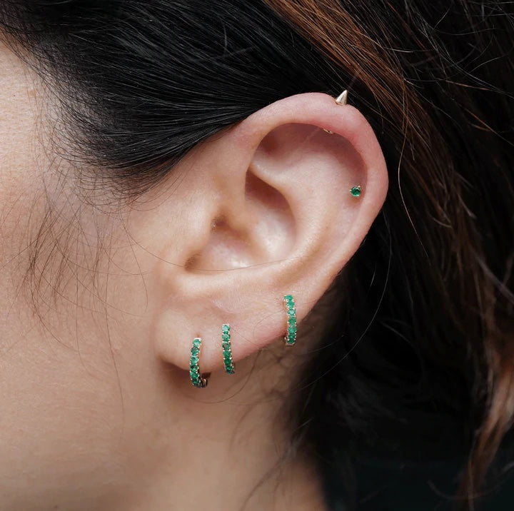 Petite Emerald Threaded Flat Back Earring