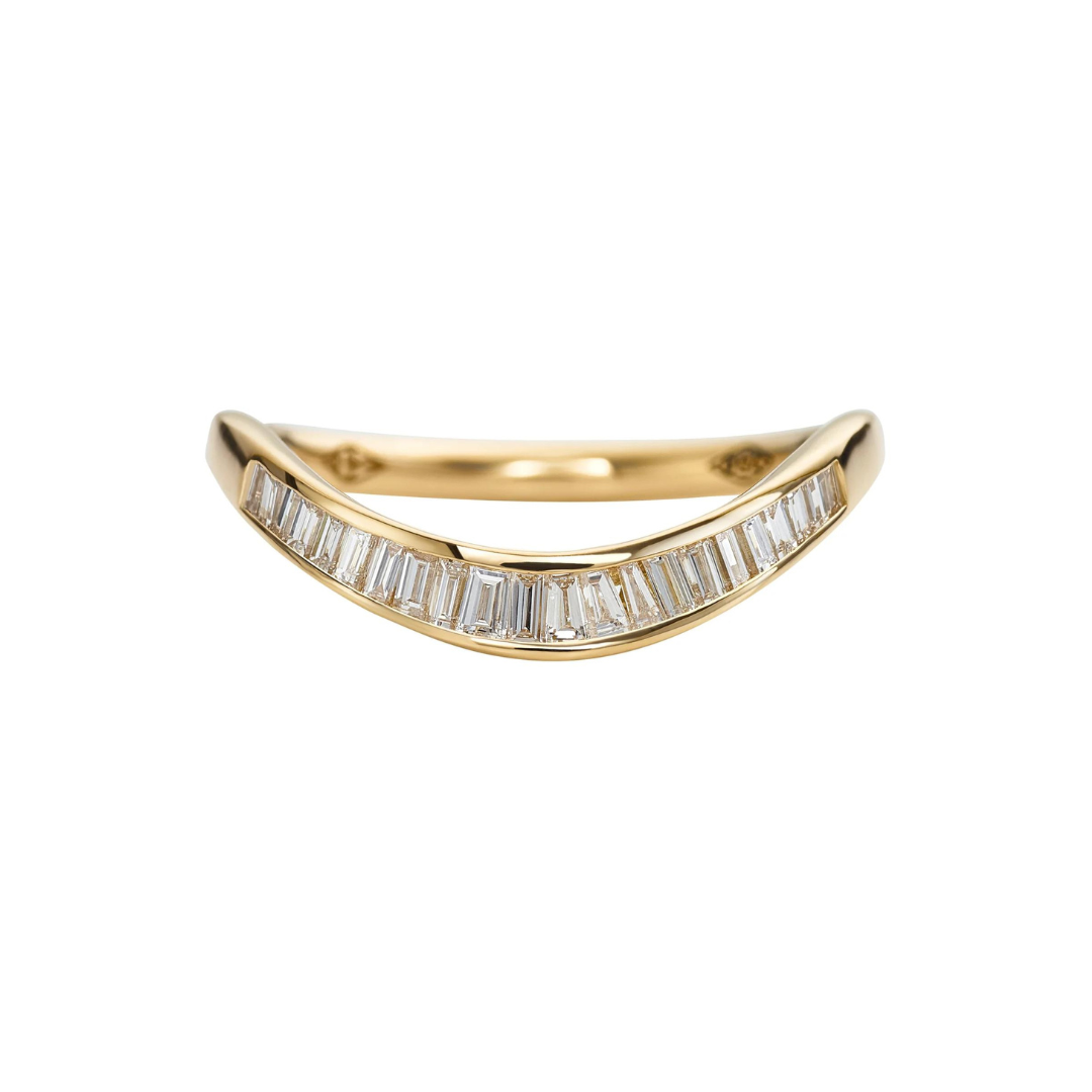 Curved Baguette Diamond Wedding Band